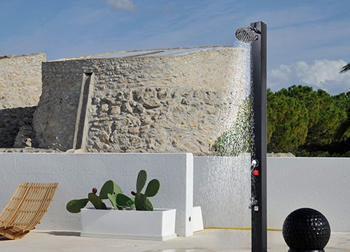 Biztonságosan használhat 30 literes napelemes zuhanyzót extrém hideg időben?